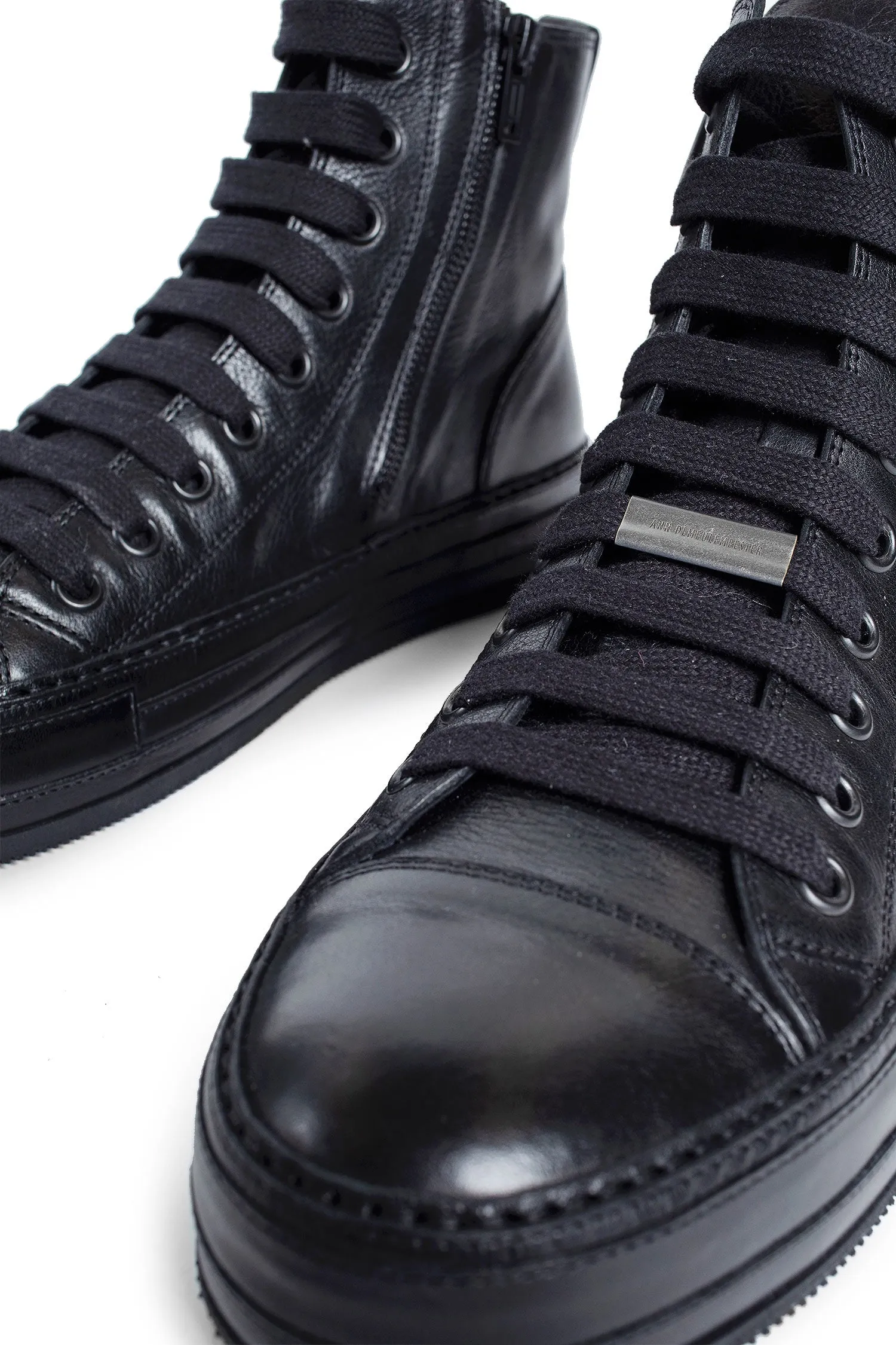 ann demeulemeester raven high-top sneakers in grained shiny calfksin