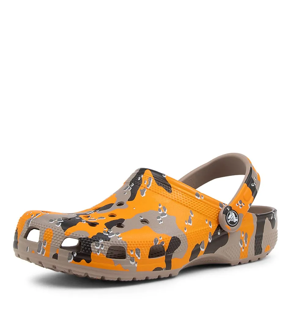 CROCS Classic Printed Camo Orange Zing Sandals