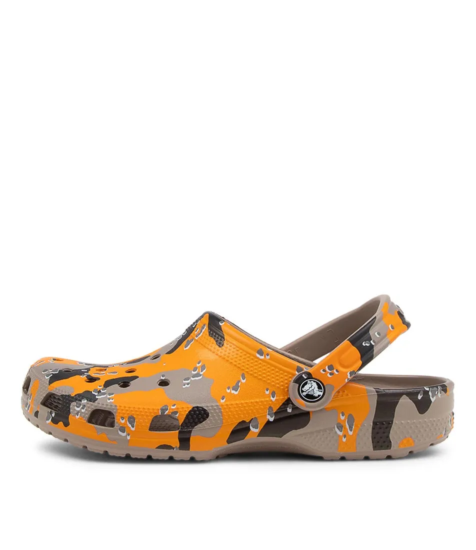 CROCS Classic Printed Camo Orange Zing Sandals