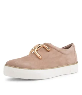 DJANGO & JULIETTE Filpy Latte Suede Sneakers