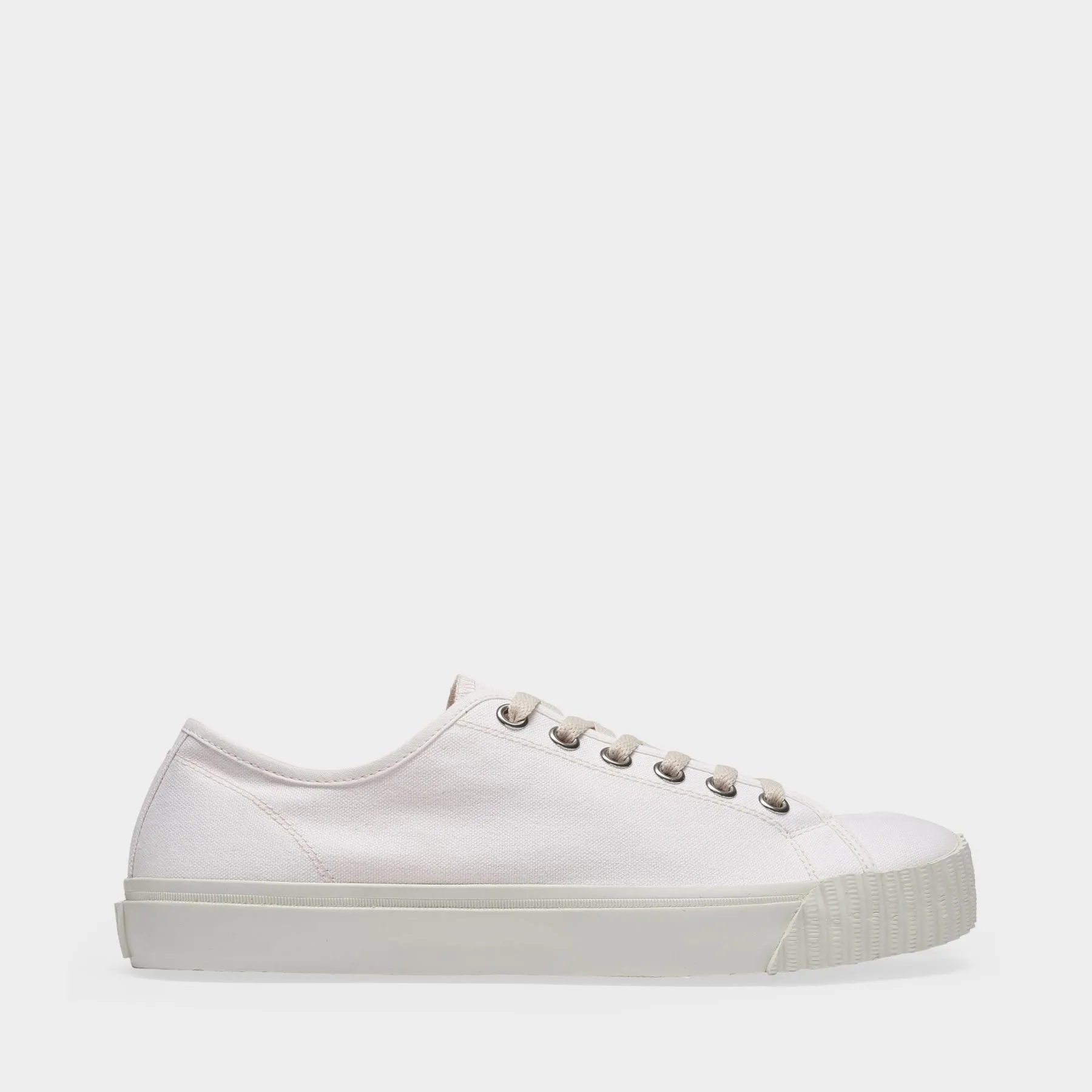 Maison Margiela  Tabi Low Top Sneakers in White Coton