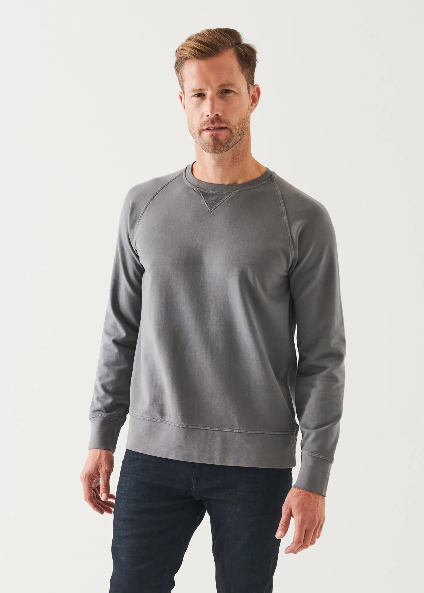 PIMA STRETCH FLEECE CREWNECK