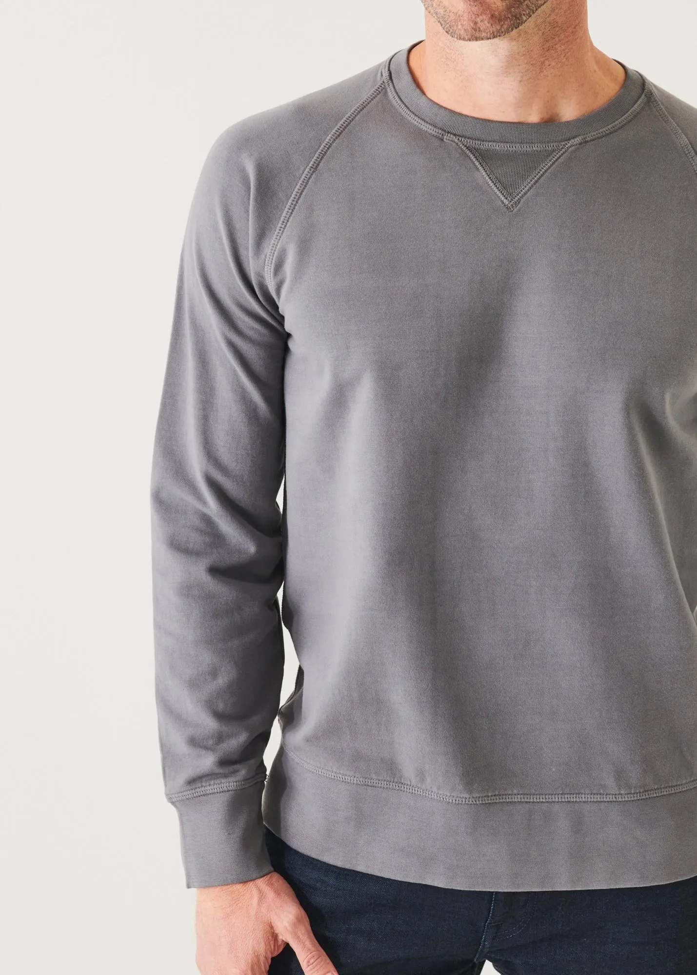 PIMA STRETCH FLEECE CREWNECK