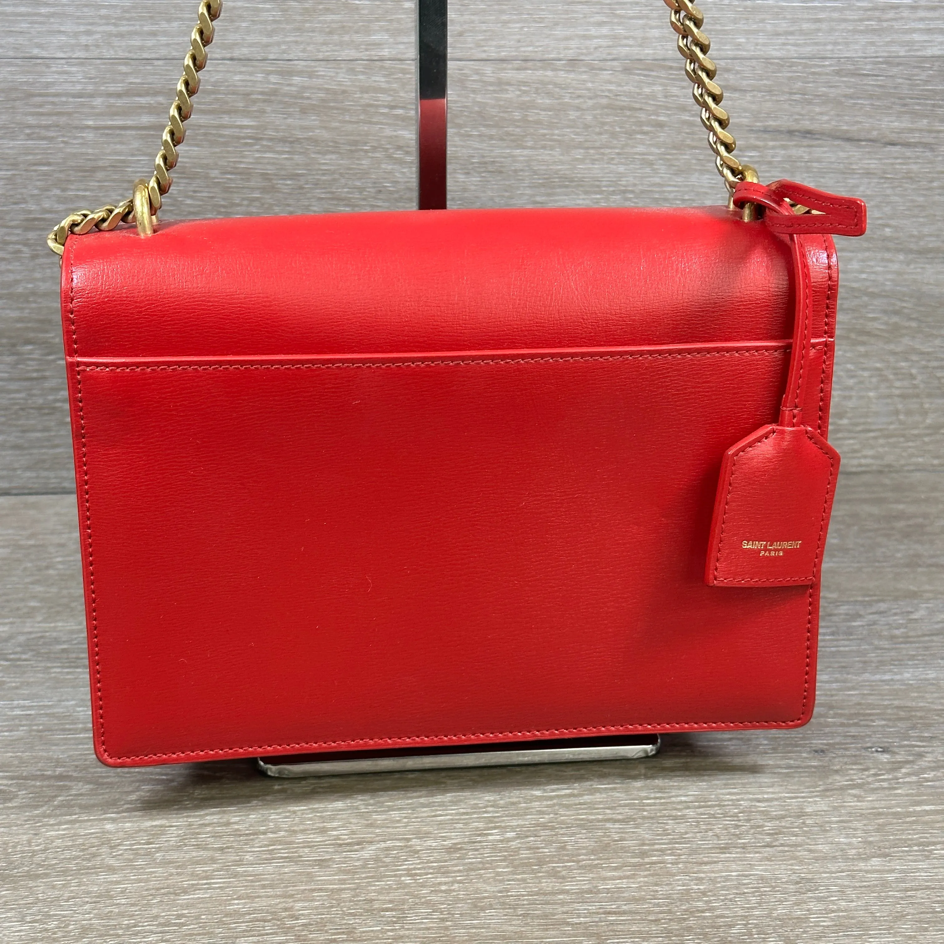 Saint Laurent Medium Sunset Shoulder Bag - Red